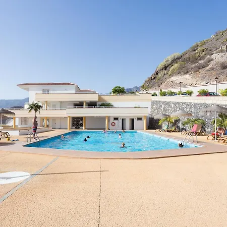 Sunset Oceanview Апартаменты *