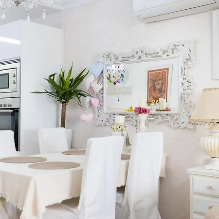 Sunset Oceanview Apartman